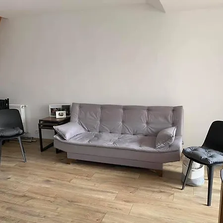 - Eau Vive Apartment